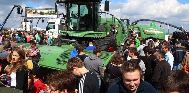 Wadenbrunn, Germany - The crowds at the Fendt field day are legendary. More than 40,000 came out to the most recent event. | Michael Raine photo