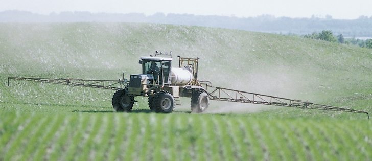 Farmers around the world are expected to use 1.35 million tonnes of glyphosate herbicide by 2017.  |  File photo