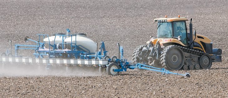 As much as 200 millimetres of rain is required to bring soil moisture back to normal levels in parts of the United States dealing with drought.  |  file photo