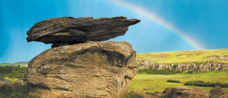 Writing-on-Stone Provincial Park has two claims to fame: the largest collection of aboriginal rock art on the North American Great Plains and an unusual and delightful prairie landscape. | Arlene & Robin Karpan photo