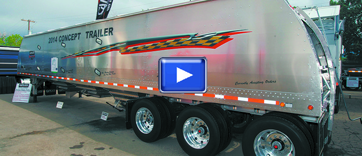 Cancade’s Shapeshifter prototype’s curves are designed to make the trailer more energy efficient on the road. It allows for bolting a variety of hopper gates, providing farmers with the opportunity to have offset unloading, centre dumps or any configuration they can buy or design.  |  Michael Raine photos