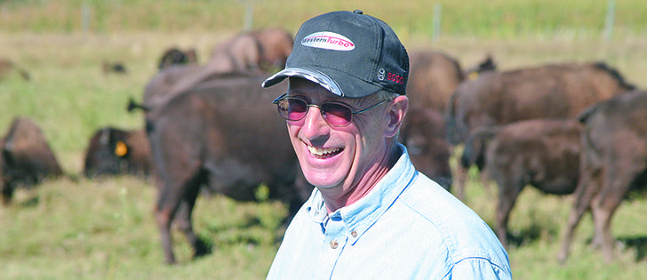 School teachers Ken and Iris Overby have managed to keep off-farm jobs while raising bison because the animals require little management. The Manitoba couple holds ranch tours to educate urban residents about raising bison and promote the meat.  |  Ed White photos