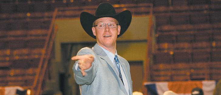 Ryan Dorran of Olds, Alta., has been a ring man and auctioneer at purebred cattle sales for nearly 10 years. He has made a full time career of working in the purebred marketing business.  |  Barbara Duckworth Photo