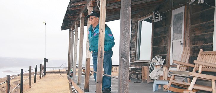 Glen Foulds can’t wait to return to his summer home on the riverbank near Edam, Sask. He splits his time between a home in Edam in the winter and this home in the growing season, where he keeps cattle and horses and grows feed. | Karen Morrison photo