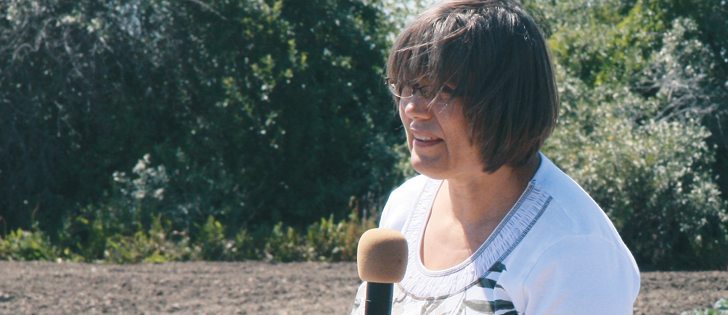 Saskatchewan vegetable specialist Connie Achtymichuk speaks to producers in front of test plots of kale and brussels sprouts at the Canada Saskatchewan Irrigation Diversification Centre in Outlook, Sask.  |  Karen Briere photo