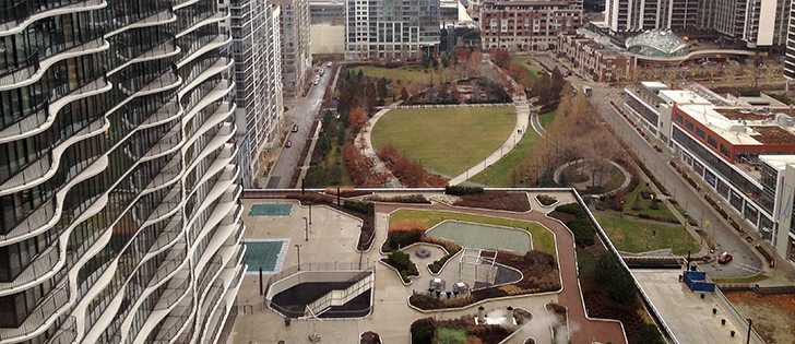 Western Producer reporter Sean Pratt attended DTN's annual summit in Chicago, December 8-10, 2014. He took this picture of Millennium Park from his hotel room.  | Sean Pratt photo 
