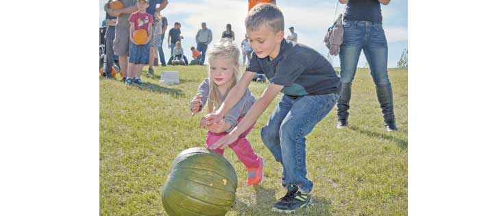 Tierra De Sol’s pumpkin festival drew a big crowd this fall at the Saskatoon farm.  |  William DeKay photo
