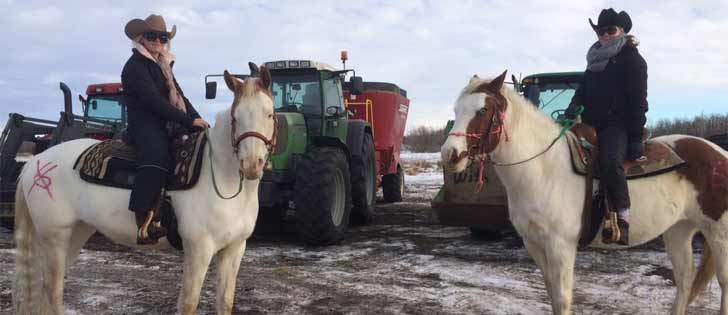 Bill 6 protestors on horseback in Leduc. | Mary MacArthur photo