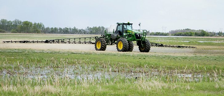 Bayer's James Humphris said their stacked-trait canola hybrid will work well in fields that have high weed pressure, including Canada thistle and cleavers. | Robin Booker photo