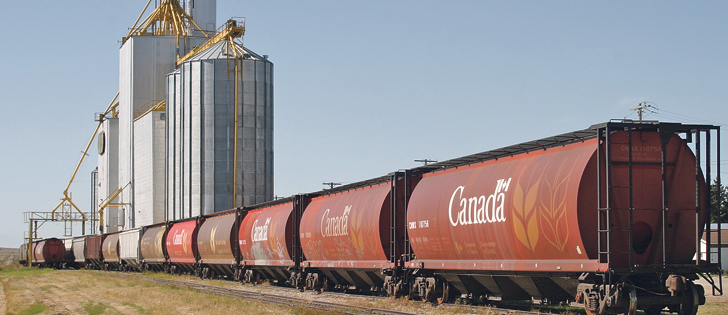 The Crop Logistics Working Group, which comprises grain supply chain representatives, discusses challenges and offers recommendations to Ottawa to improve Canada’s grain handling system.  |  File photo