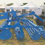 With the depth control rollers at the back and the short distance between them and the working tools, depth control on the Heliodor 9 is very precise, says Lemken’s Laurent Letzter. Although the official company line says cultivator speed and quality of job are more important than size, Lemken’s Laurent Letzter doesn’t mind mentioning that the Heliodor is the biggest compact disc on the market. Heliodor disk geometry is noticeably radical with an angle of 10.5 degrees to the soil’s surface and 16.5 degrees to the direction of travel. | Robin Booker photo