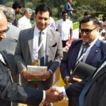 Alberta Agriculture and Forestry Minister Oneil Carlier (right) meets with representatives from the India Pulse and Grain Association and Alberta’s New Delhi Office at the 2018 Pulse Conclave in New Delhi. | Alberta government supplied photo