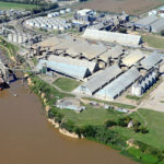 Rosario is the biggest soy-crushing hub in the Americas, where 22 plants
process 157,500 tonnes of soybeans per day into soyoil and feed that
fattens livestock in markets from the United Kingdom to Indonesia. | Screencap via www.nabsa.com.ar