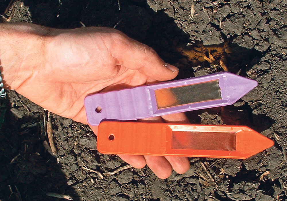 The Plant Root Simulator is like having your own personal soil lab in your fields to analyze biological activity and give you new information on plant-available micronutrients. A key component is the PRS CropCaster. This computer simulation uses the PRS probe data, crop type, rainfall and heat units as a decision support to optimize fertilizer rates.  |  Ron Lyseng photo