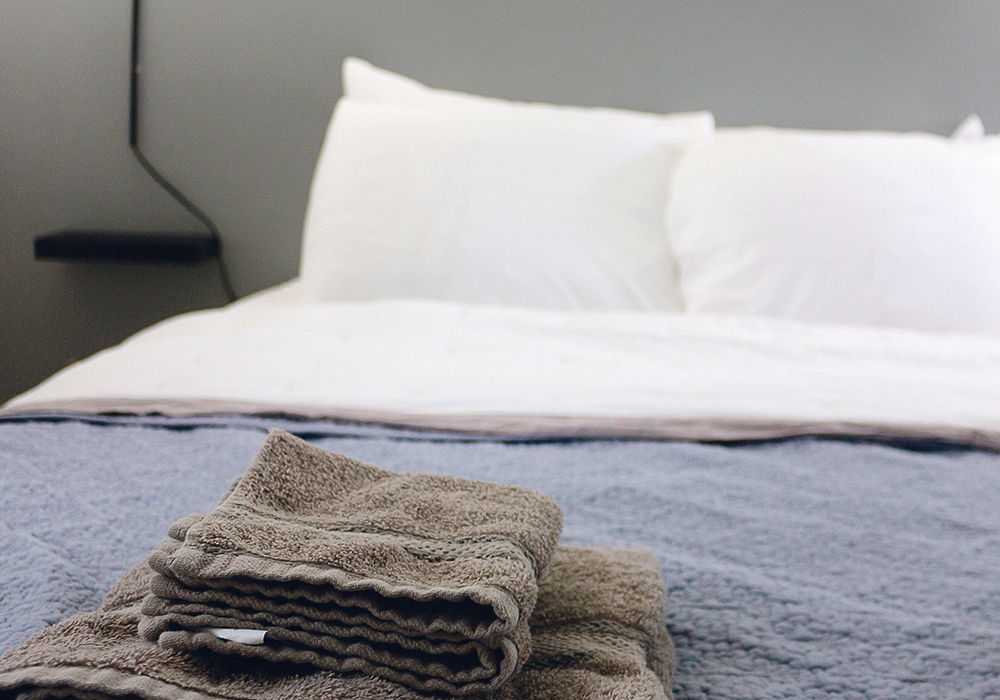 Cost-savings is a big advantage, but not entirely knowing what you’re getting into can be a major disadvantage when renting an Airbnb.  |  Getty Images