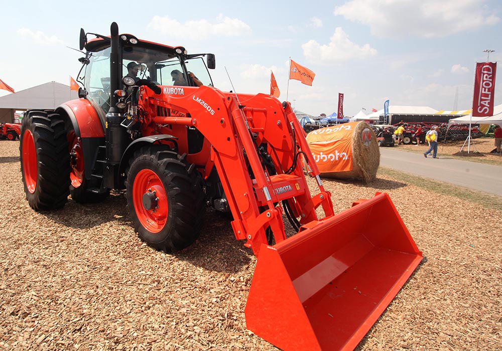 Kubota's M7 was the largest the company had produced. The machine's 5,700 pound lift is the heaviest in its class. A new machine is expected in the coming months.  |  Michael Raine photo