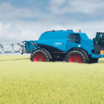 The Nova’s two available boom widths are 24 meters (79 feet) or 39 metres (128 feet). The aluminium boom has Lemken’s Adaptive Balancing Control with automatic, proactive guidance that keeps it in an optimum position and maintains the correct distance to the target’s surface. Five sensors ensure that individual boom arms adapt directly to uneven terrain and changes in the crop canopy. | Lemken photo