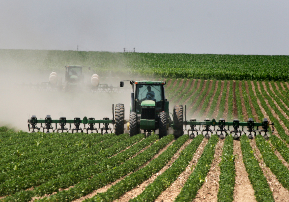 Corteva, formed last year from the agricultural units of Dow Chemical and DuPont, expects its Enlist E3 seed to make up 20 percent of the U.S. crop in 2020, the first year it has been widely available. | File photo