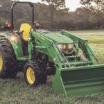 The new 4M tractors come standard with an eHydro transmission, TwinTouch pedals, eThrottle, LoadMatch, MotionMatch, SpeedMatch, Cruise Control and Category I/II Hitch. | Jeff Barger/John Deere photo