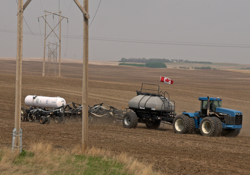 In its daily news release updating the COVID-19 response, the government noted seeding is coming and producers and industry partners should make sure their occupational health and safety guidelines are up to date and in force. | File photo