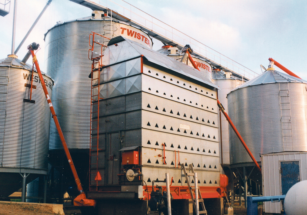 Producers are willing to do their part when it comes to reducing emissions and climate change, says Myron Krahn.  But a tax on grain drying doesn’t make sense, especially when margins on grain farming are extremely tight.  | File photo