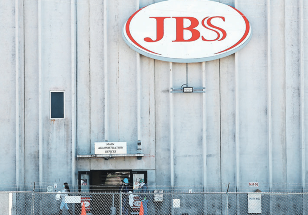 JBS temporarily closed its North American plants after a cyberattack linked to a Russian group.  |  Reuters/Shannon Stapleton photo