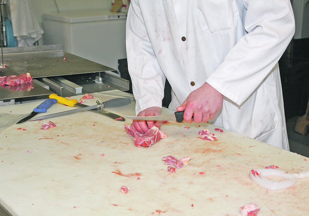 Federal and provincial policy makers and industry leaders are encouraged to continue to work toward standardization of regulations in the meat sector to "the greatest extent possible." | File photoFederal and provincial policy makers and industry leaders are encouraged to continue to work toward standardization of regulations in the meat sector to "the greatest extent possible." | File photo