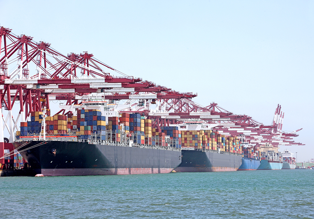 According to Saudi importers, the decrease in barley imports thus far for this marketing year was caused by a shortage of vessels that are either lined up to load commodities to China or are waiting at Chinese ports to unload cargoes. | Getty Images