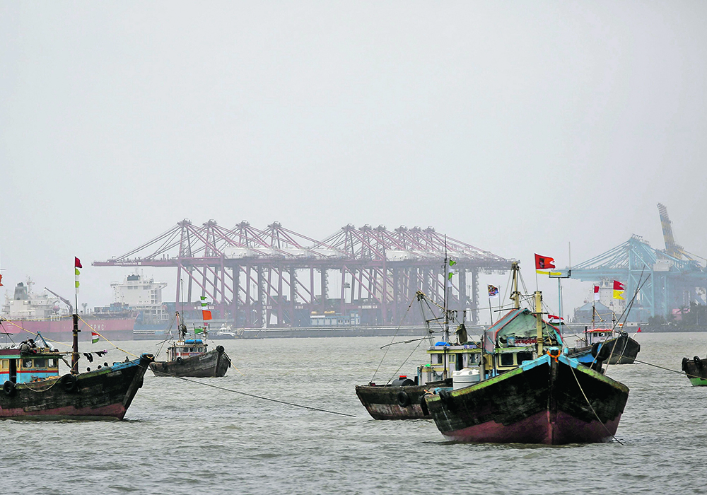 The United States and India recently discussed American interest in supplying ethanol to India and speeding up phytosanitary work to allow more agricultural imports for both countries, including U.S. pork and Indian table grapes. | Reuters/Shailesh Andrade photo