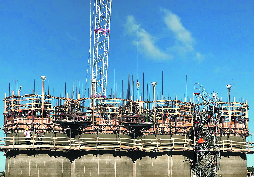 There are no seams in the P&H concrete silos. Once the pour starts, it continues un-interrupted 24 and 7, day and night until the forms are all full. | Ron Lyseng photo