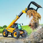 With a seven-metre reach, the new JCB mid-sized telehandler is aimed at the farm market. As a silage, bale or manure machine, its 3,200 kilogram lifting capacity puts it in between the company's biggest and smaller units, but with a very long reach. | JCB photo