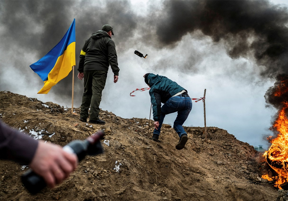 For weeks, Canadian media coverage focused on the so-called Freedom Convey with their occupation in downtown Ottawa and their border blockades at locations across the country. Now, all eyes are on Ukraine and a true fight for freedom. | Reuters/Viacheslav Ratynskyi photo
