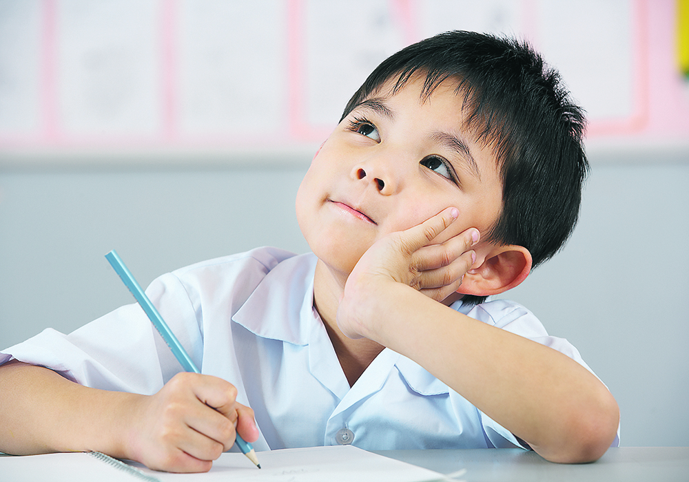 The less that kids have to do, either in the classroom or when they are doing their assignments on the kitchen table, the more likely it is that they will be distracted and spend more time daydreaming. | Getty Images