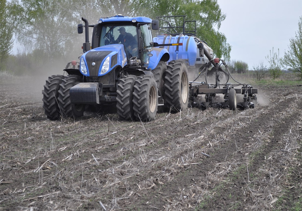 Fortunate producers were able to service their equipment and stock fuel, fertilizers and pesticides in the fall. As a result, they are now ready to seed when the fields are ready, if military action doesn't get in the way. | Ihor Pavliuk photo