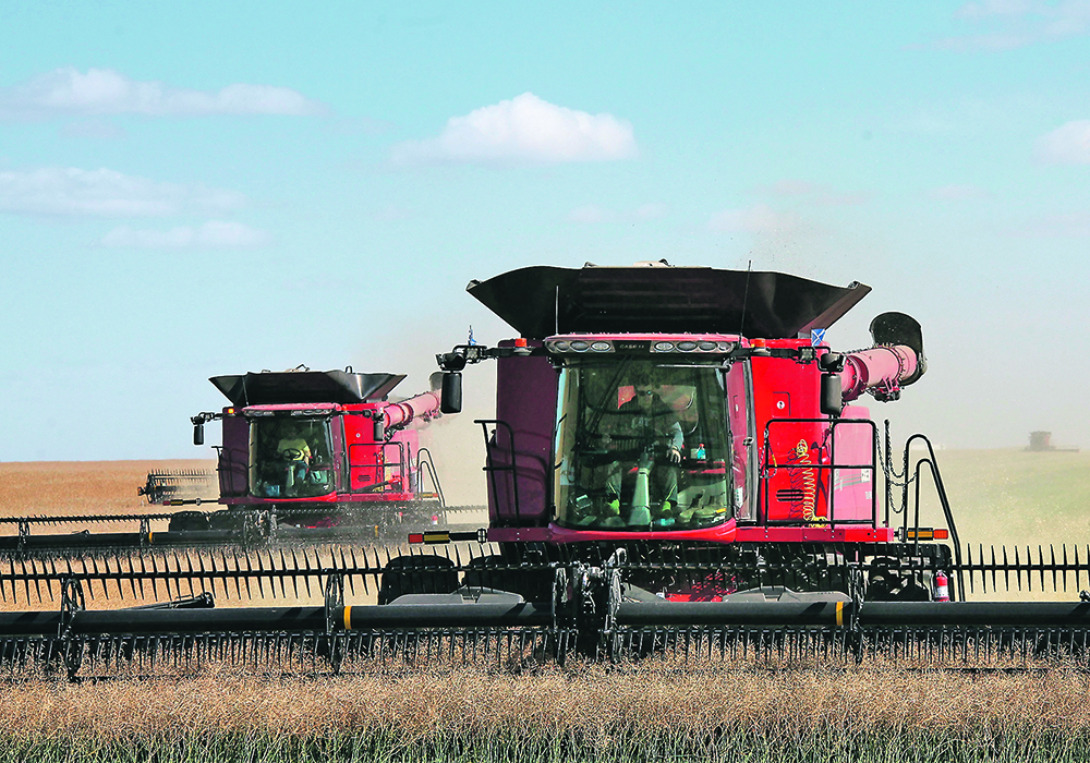 The author argues that the latest federal budget failed to put enough emphasis on increasing agricultural production.  |  File photo