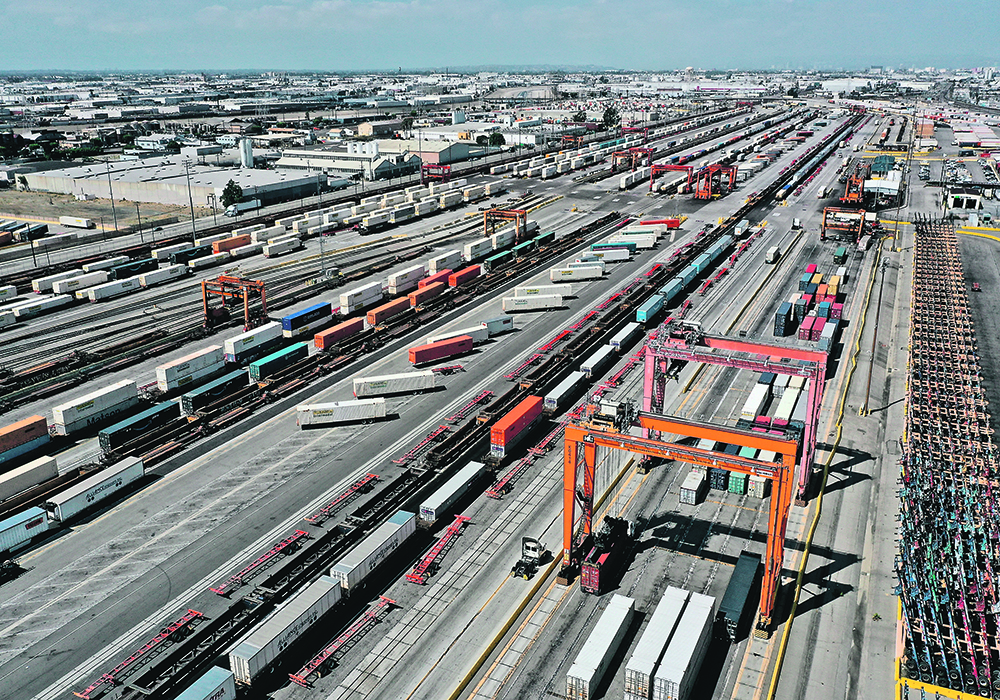 It was feared that a labour dispute at the country’s railways could have unleashed a cascade of transport woes affecting the U.S. energy, agriculture, manufacturing, health care and retail sectors.  |  Reuters/ Bing Guan photo