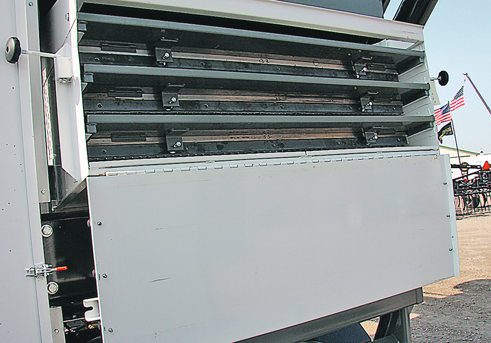 The air machine has a range of screen areas, ranging from 54 sq. feet to 240 sq. feet. Screens can be changed in a matter of minutes in the field.  |  Ron Lyseng photo