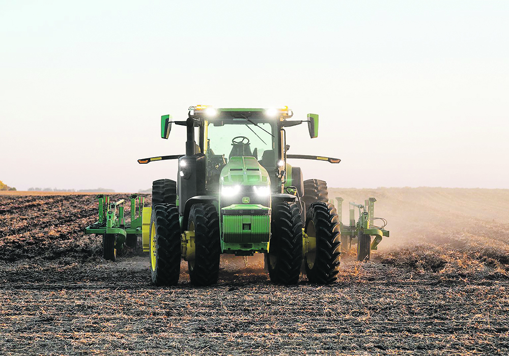 Deere’s fully autonomous 8R tractor is used for tillage operations. It relies on multiple Deere products designed to automate specific decision points that operators previously had to make, including TruSet Active, which manages tillage depth.  |  John Deere photo