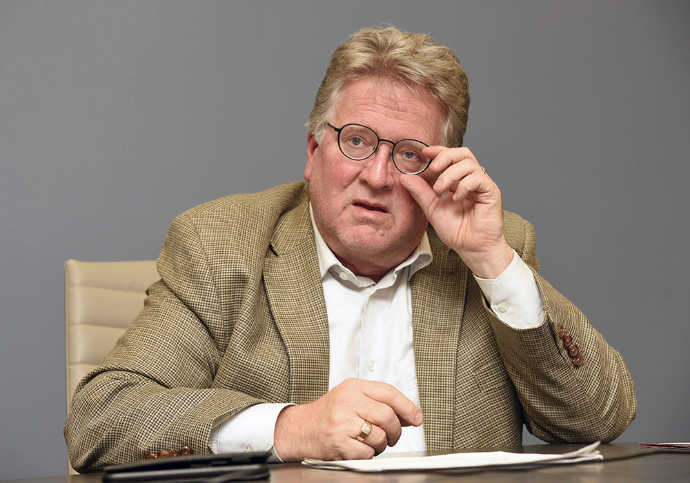 The Ontario senator and chair of the Senate’s agriculture committee advocated for the report. The last study was led by former Saskatchewan senator Herb Sparrow and completed in 1984. |  William DeKay photo
