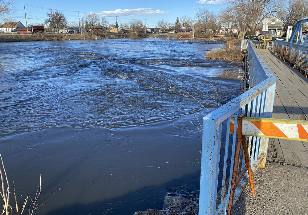 The rapid melt during Easter weekend resulted in higher than expected runoff in the southwest. Localized flooding did occur in the city of Swift Current, and the WSA is managing flows by maximizing storage at Duncairn Dam and Reid Lake. | BrandonWiebe.com Graphic Design photo