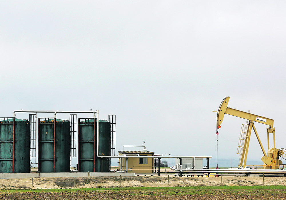 Alberta’s Closure Nomination Program is part of a wider oil and gas site Inventory Reduction Program, which has set a quota of $700 million to be spent by industry to clean up unused sites this year.  |  Reuters/ Todd Korol photo