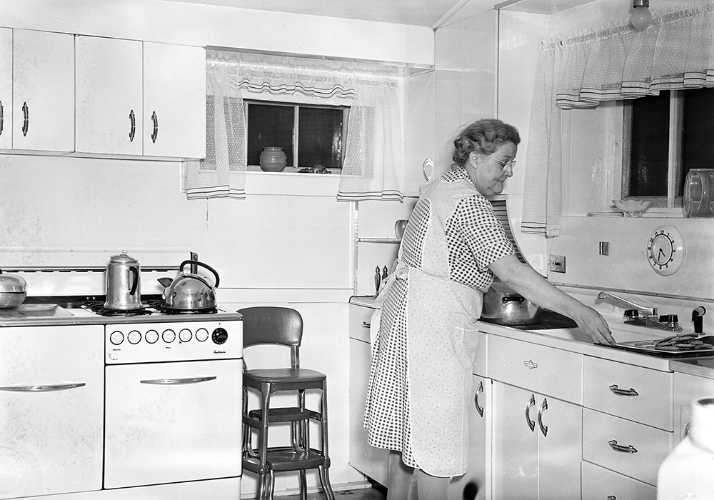 From the beginning, The Western Producer focused on broad issues such as the availability of education, poor quality of teacher training, the costs and lack of health care, immigration, poor postal service and laws that affected women and children.  |  File photo