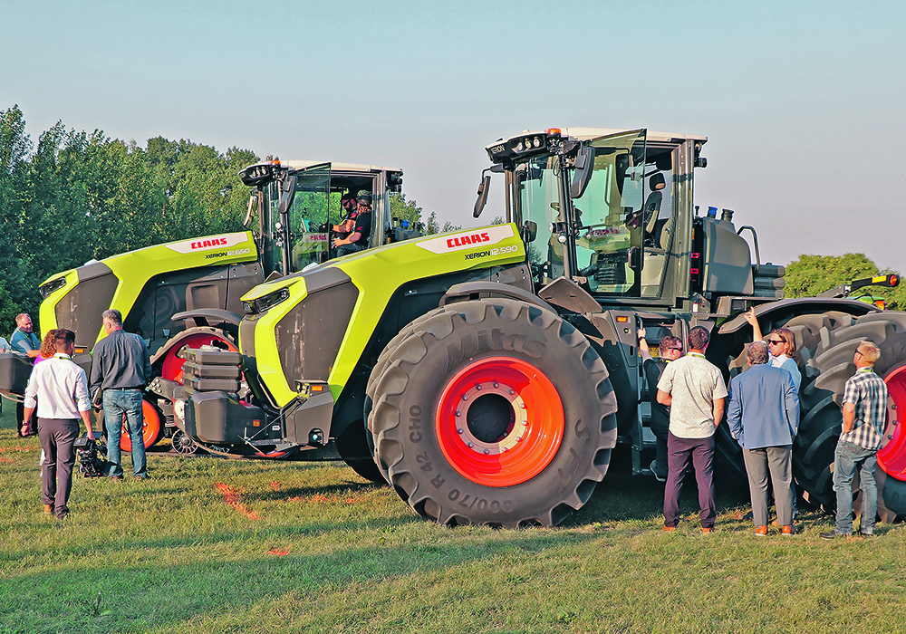 Farmers must increase their attention to financial and risk management because costly machinery, inputs and land consume a much more significant share of production costs than in the past.  |  File photo