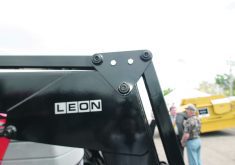 Alberta’s Farmer’s Advocate office, Saskatchewan’s agriculture ministry and the Better Business Bureau  have received complaints in recent years about the sales and delivery practices at Leon’s Manufacturing of Yorkton, Sask.  |  File photo