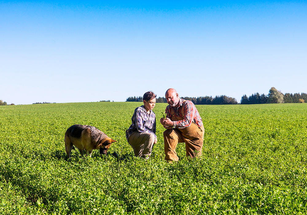 “Success in the ag industry is really about the success of the people,” said Manitoba premier Wab Kinew. “We’re going to keep investing in services like mental health that we’re announcing here today. And it’s our firm belief that when the government is willing to put in the work on our side to support you, you are going to continue to be the backbone of our provincial economy for generations to come.” | Getty Images