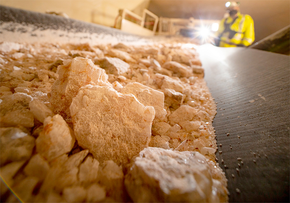Mosaic said potash prices plunged to $243 per tonne in the October-December quarter from $581 per tonne a year earlier, when prices soared due to the Russia-Ukraine war. | Screencap via Twitter.com/@MosaicCompany