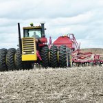 Agriculture Canada’s new ending stock estimate for canola would likely have been higher if the department had increased its production estimate due to widespread early-season rainfall. Despite vastly improved growing conditions this spring, some analysts are waiting to increase their production estimates because much of the crop is either not in the ground yet, has just been seeded or has not yet germinated. | Mickey Watkins photo