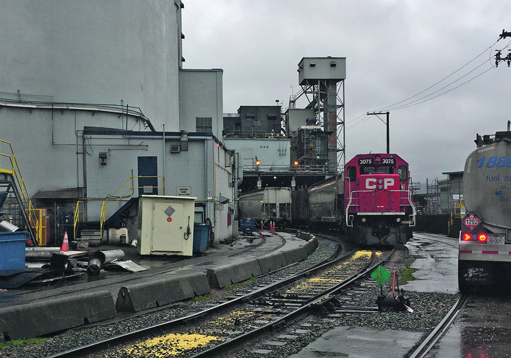 The grain transportation system has been urged to deal with the challenges it faces when working with grain at west coast ports.  |  File photo