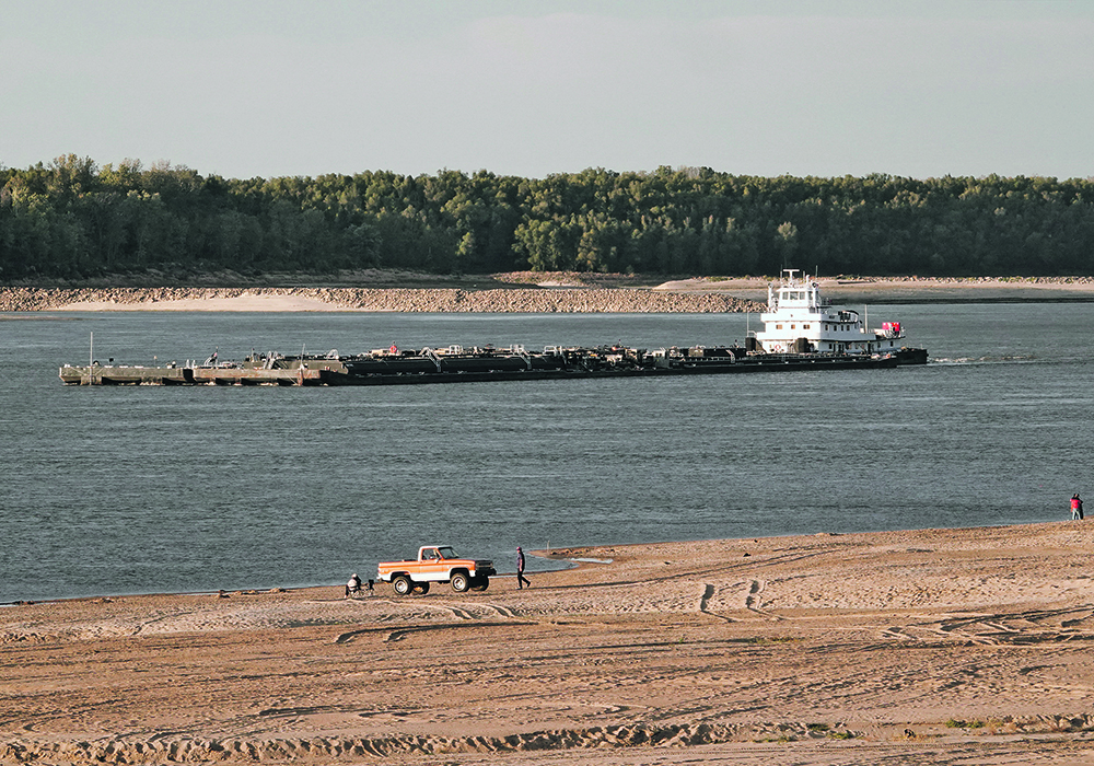 Shippers have been warned to expect one to two day delays for shipments on the Mississippi River “due to reduced navigable space in certain areas.”  |  Reuters photo