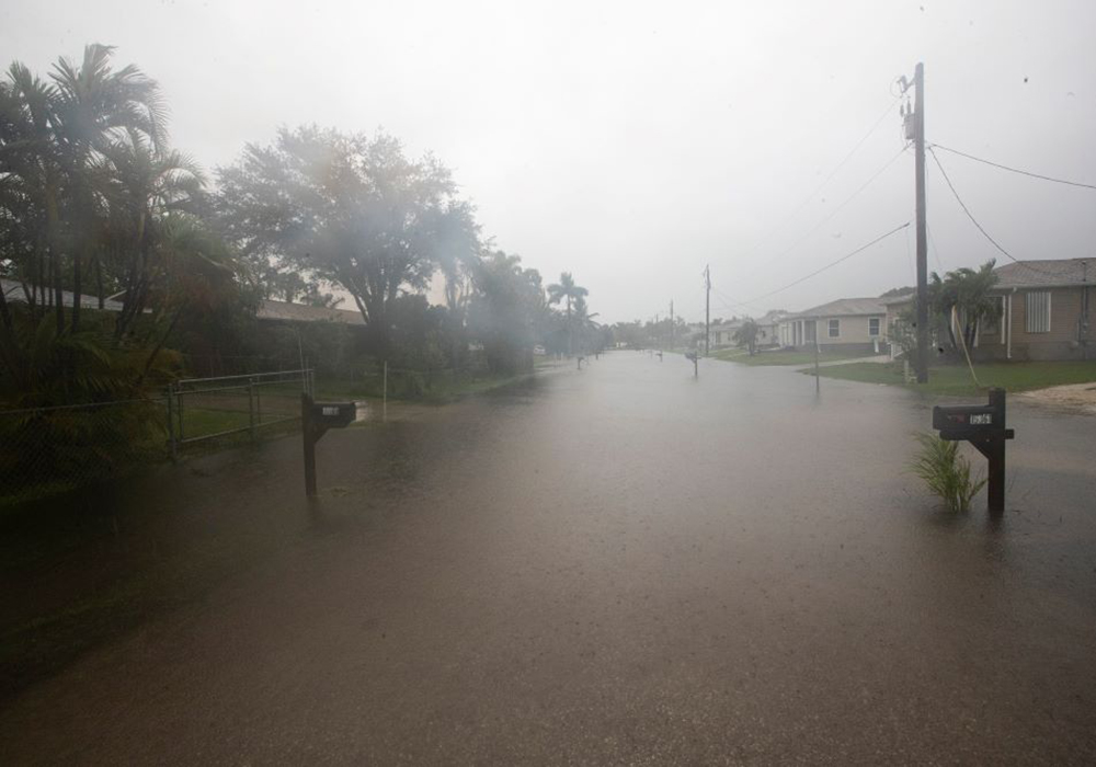 Heavy rain saturates Fort Myers as Hurricane Milton approaches Florida on Wednesday, Oct. 9, 2024. | USA Today Network via Reuters Connect photo